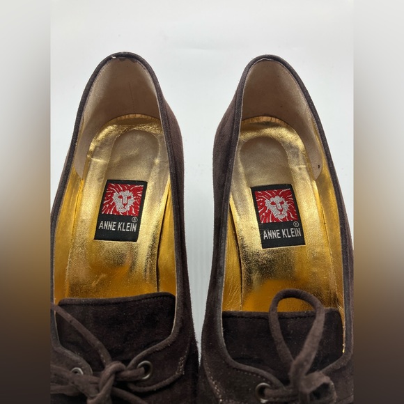 Vintage Anne Klein Brown Suede Heels Woman Size 7 - Picture 4 of 10